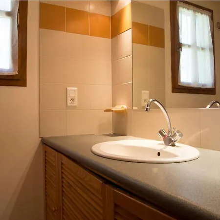 Chalet Village De Gites Des Bouviers Saint-Denis (Lozere)