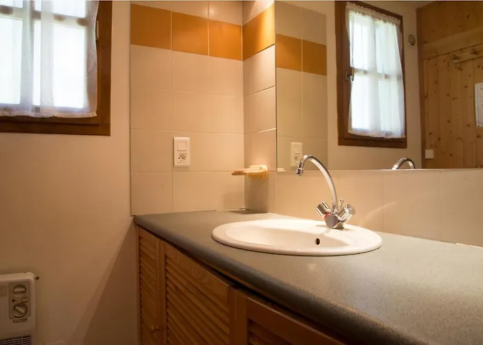Chalet Village De Gites Des Bouviers Saint-Denis (Lozere)